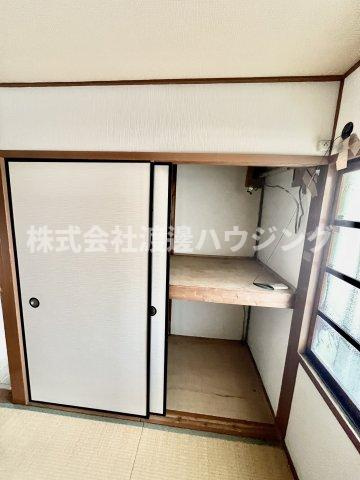 上島町貸家の収納