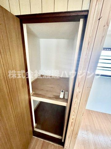 上島町貸家の収納