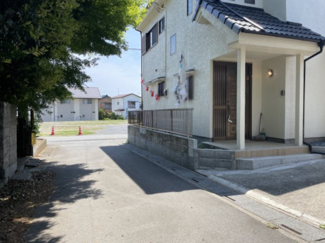 【前面道路含む現地写真】 | 大里郡寄居町富田　中古戸建