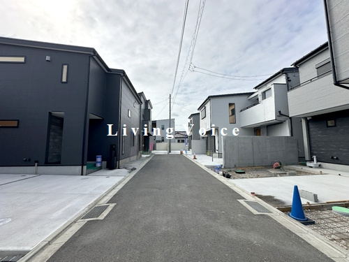 【外観】 | 【仲介手数料０円】相模原市緑区二本松Ⅶ　新築一戸建て　6号棟　全7棟 | 全体　相模原市緑区二本松Ⅶ　新築一戸建て　全7棟