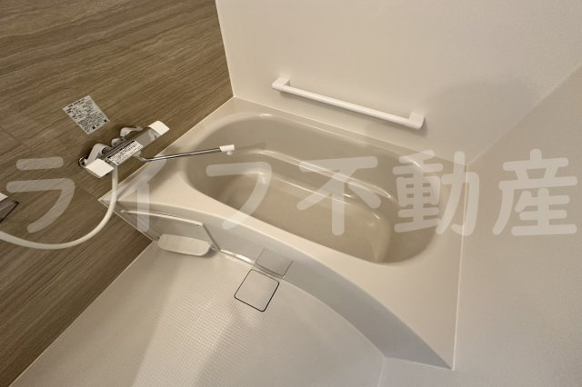 クローバー・グランデ今里　の浴室|コンパクトで使いやすいお風呂です