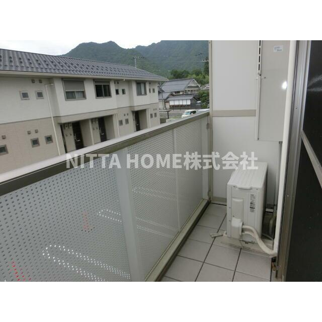 丹波市柏原町大新屋のアパートのバルコニー|バルコニー付き★