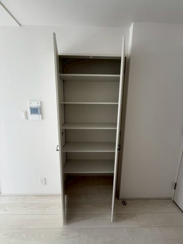 【収納】 | スプランディッド梅田WEST