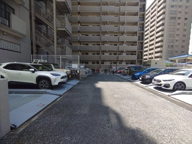 【駐車場】の画像