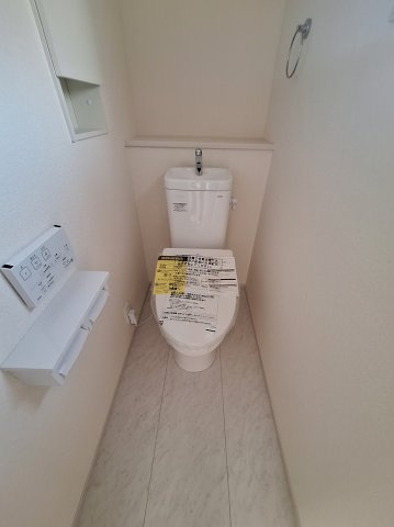 Blooming Garden 高崎市吉井町長根町2期 新築 のトイレ