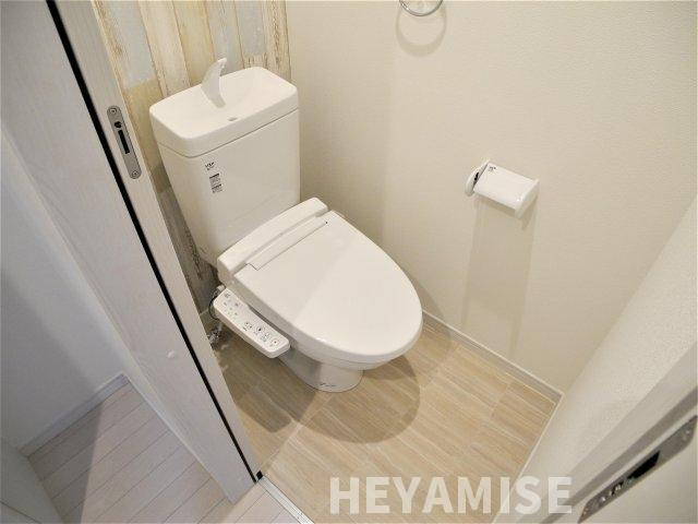 長崎市宝栄町のアパートのトイレ