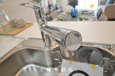 【キッチン】 | 座間市南栗原6丁目　新築戸建て　全１棟【仲介手数料無料】