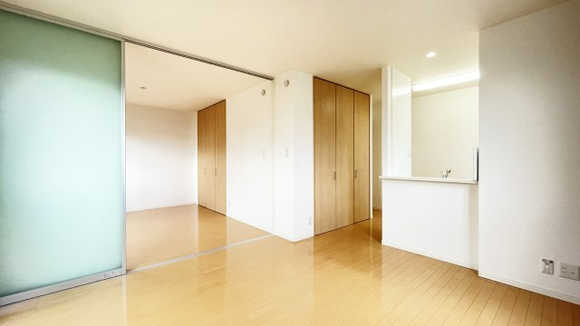 プロヌーブ中島田の居間・リビング