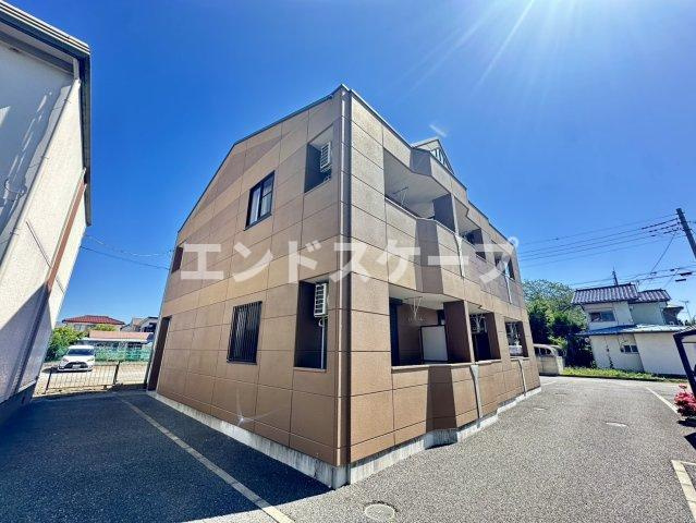 ロコタウンの外観|高崎、前橋のお部屋探しはエンドスケープまで！お客様の理想お聞かせ下さい♪