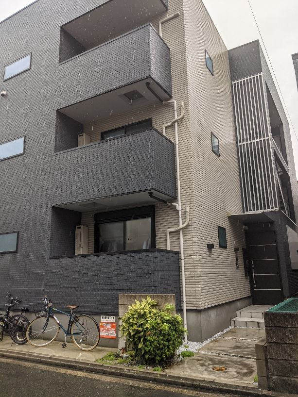 メゾンクラッセ日赤通りの外観