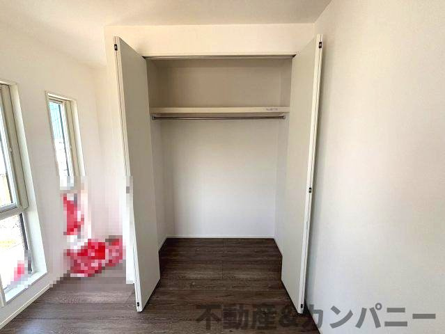 森松町の新築のおうち2号棟　松山市森松町新築戸建の収納|専用の収納スペースです