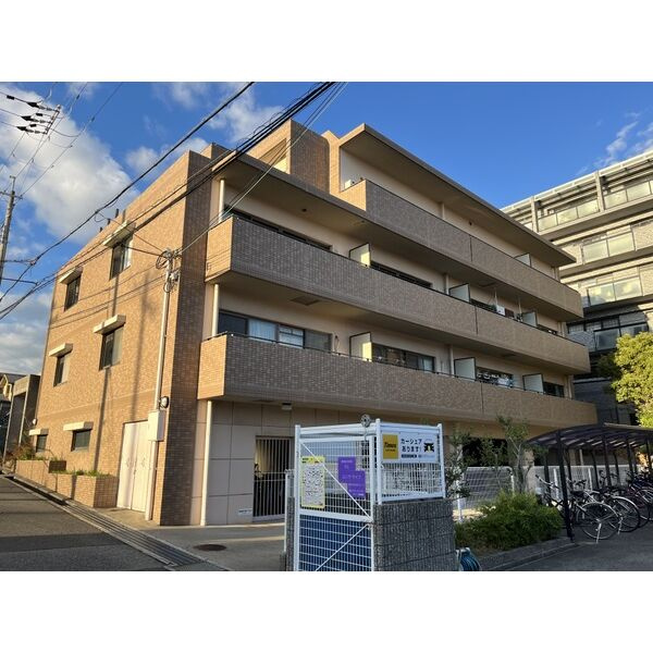 グランシャリオの外観