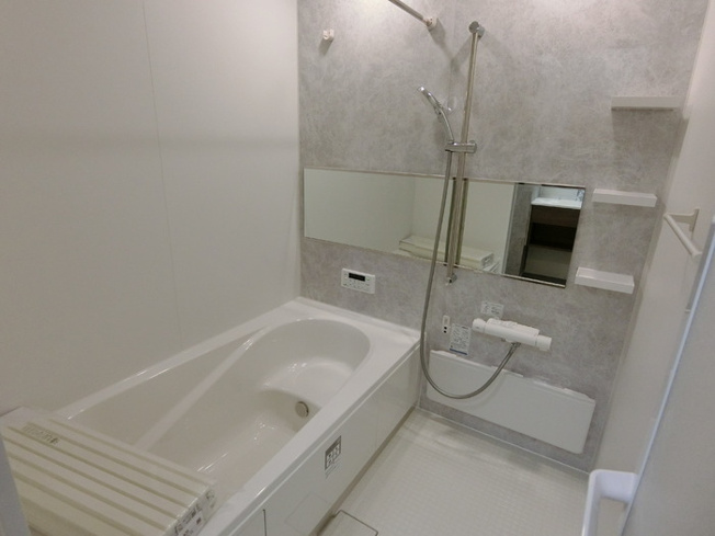【浴室】Ｌｕｘｅ Ｇｒａｃｉａ 成田町