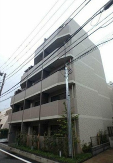 【外観】 | 鉄筋コンクリート造のがっちりとした建物。