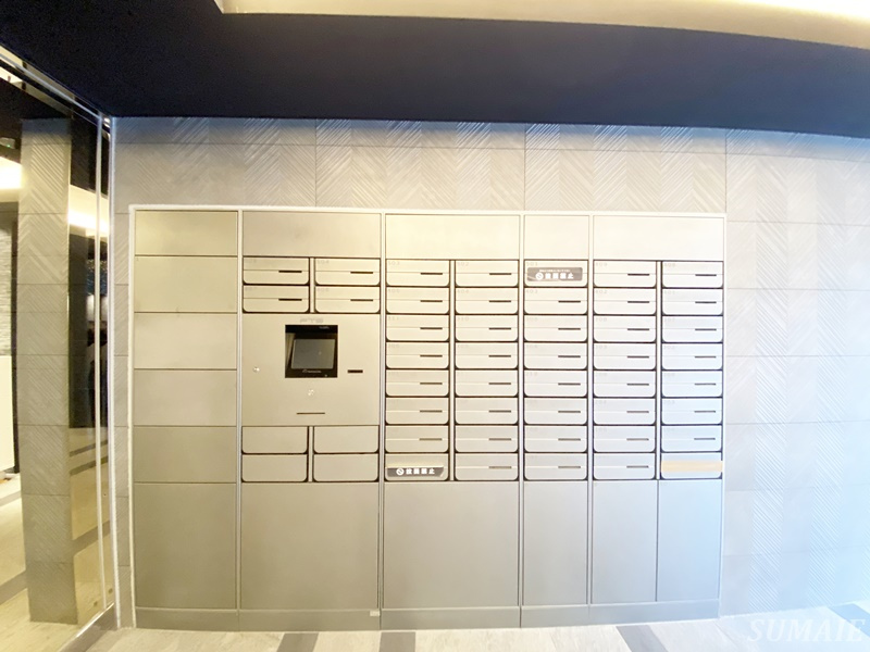 ラティエラ滝野川のその他共用部分|宅配BOXとPOSTです☆