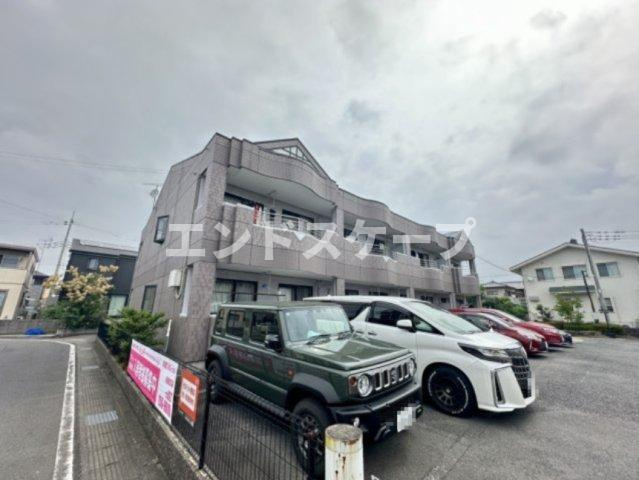 ファミーユの外観|高崎、前橋のお部屋探しはエンドスケープまで！お客様の理想お聞かせ下さい♪