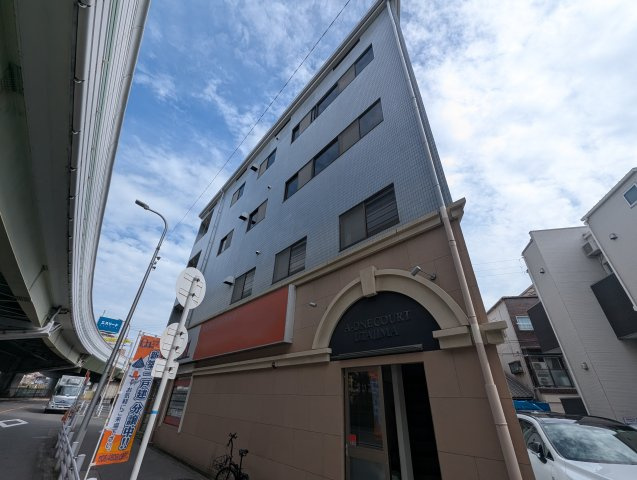 エイワンコート歌島の外観