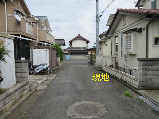 中古戸建　熊谷市下奈良276-19（リフォーム住宅）の前面道路含む現地写真