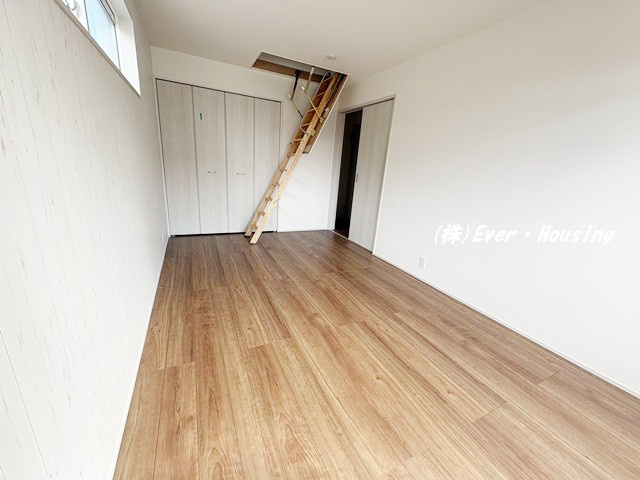 戸建 東久留米市小山５丁目の洋室
