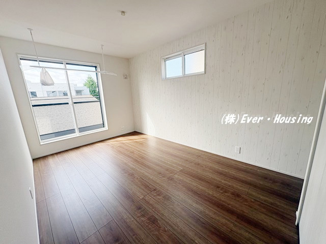 戸建 東久留米市小山５丁目の洋室