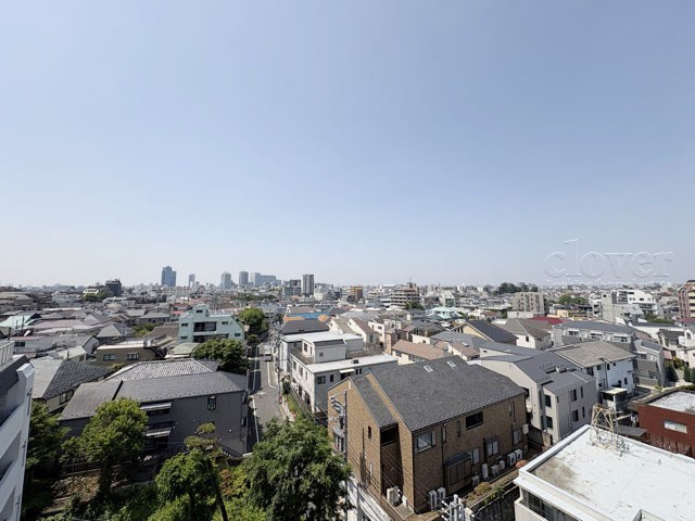 【展望】 | パシフィック中野 | 眼前に広がる空の雄大さと、このお部屋の自慢の一つである「眺望」をご覧ください。毎日、この景色を独り占めできる新生活に夢が広がります。～即日のご見学可能～　お問合せはお気軽にどうぞ。
