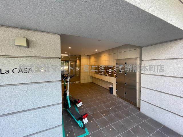 LaCASA玉造のエントランス