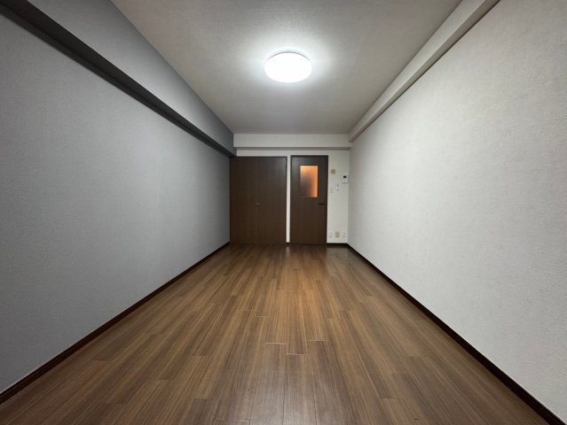 川崎市多摩区長尾５丁目の賃貸マンションの洋室