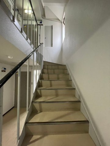 クレセント小林の内装