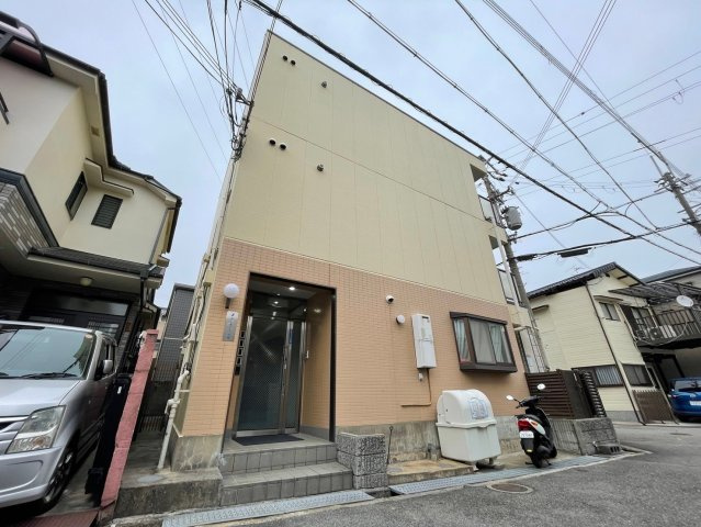 クレセント小林の外観