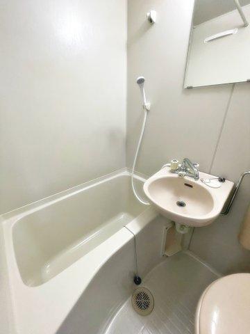 クレセント小林の設備|※同建物の類似写真となります。