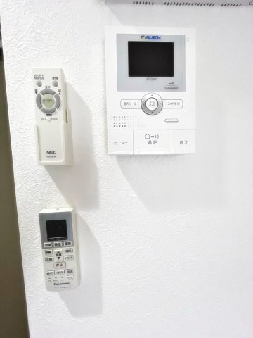 クレセント小林のセキュリティ|※同建物の類似写真となります。