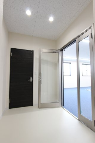 木前町２１ＧＩＭＵＣＯのエントランス