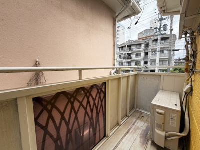 【バルコニー】 | 北谷町北谷1丁目（店舗付き住宅） | 2階住居　バルコニー付き♪