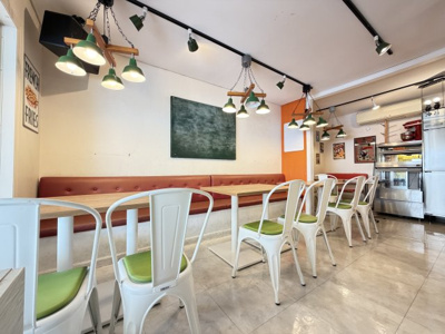 【その他】 | 北谷町北谷1丁目（店舗付き住宅） | 1階店舗　店舗内機器付き♪（約23.5帖）