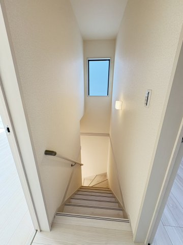 新築戸建　富士市中之郷　全3棟　2号棟の玄関