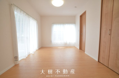 【洋室】 | 綾瀬市大上1丁目 中古戸建て【仲介手数料無料】 | 1階　洋室1（6.0帖）