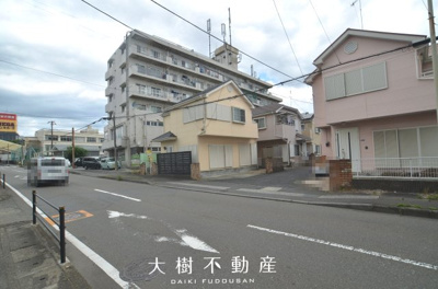 【前面道路含む現地写真】 | 綾瀬市大上1丁目 中古戸建て【仲介手数料無料】