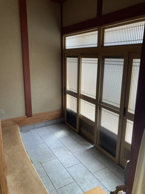 【玄関】 | 長浜市鳥羽上町中古戸建