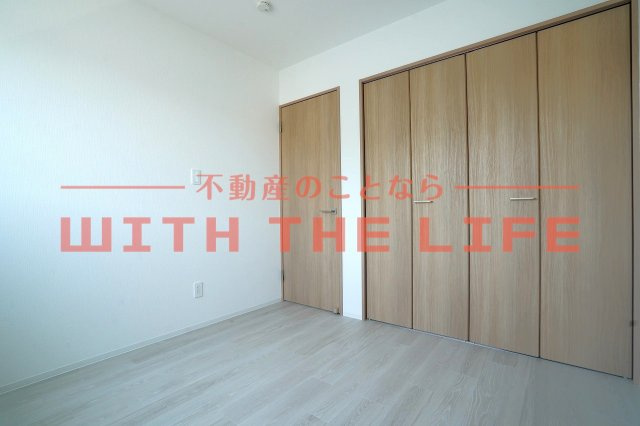 Spase広川A棟【キャッシュバック対象物件】の洋室|広々とした洋室です