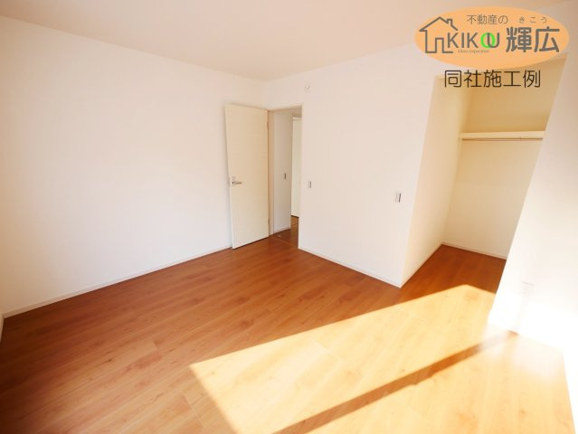 明石市大久保町18期八木（全2棟）1号棟の寝室|同社施工例です。