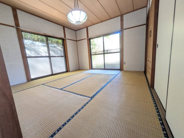 赤坂四丁目18番27号（A-13）の和室