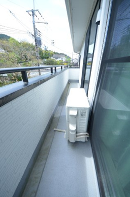 【バルコニー】 | 一乗寺燈籠本町　戸建