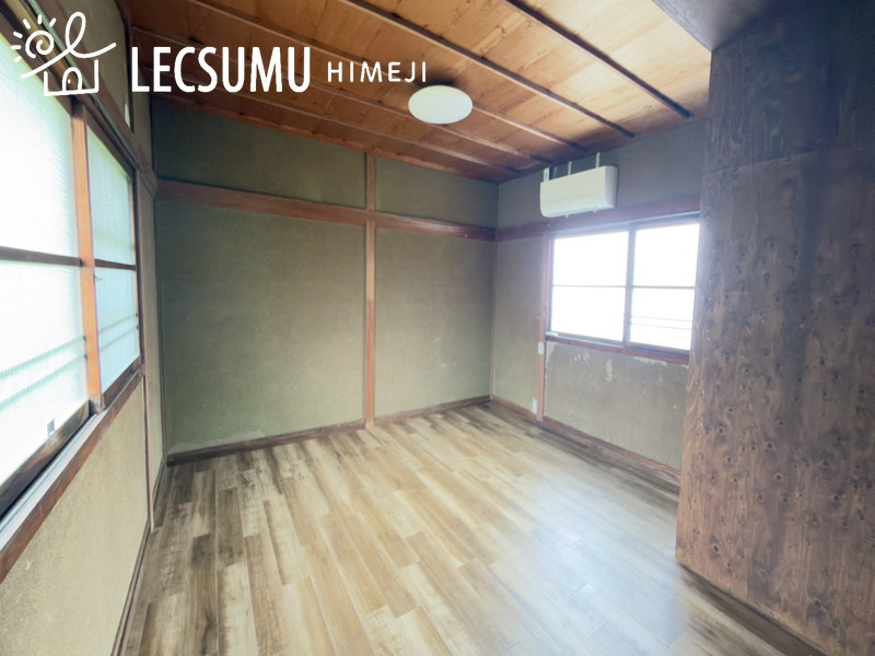 姫路市飾東町豊国/中古戸建の寝室