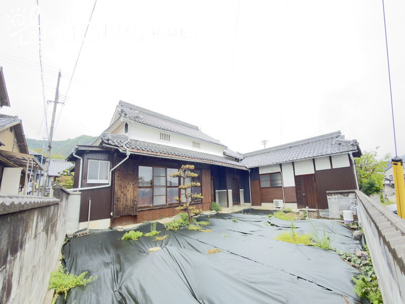 姫路市飾東町豊国/中古戸建の庭