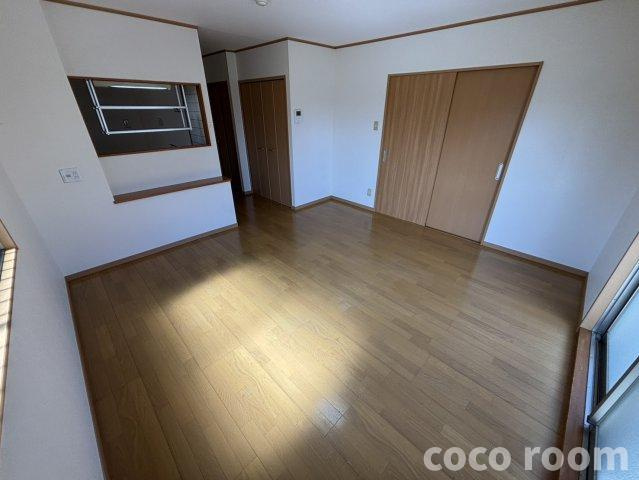 藤枝市小石川町３丁目の賃貸マンションの居間・リビング