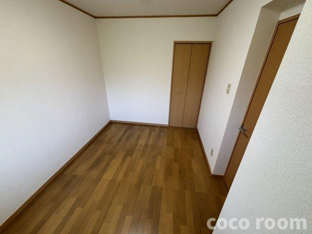 藤枝市小石川町３丁目の賃貸マンションの洋室