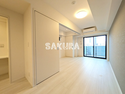 【居間・リビング】 | プライムブリス横濱関内 | 開放感のあるゆったりとしたお部屋です♪