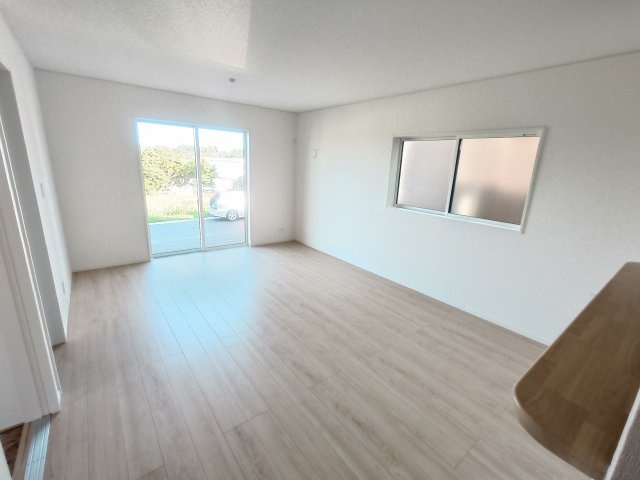 【居間・リビング】 | 秦野市南矢名　全２棟　新築住宅