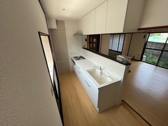 昭和町貸家のキッチン