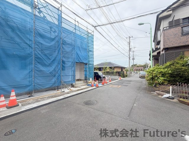 三郷市戸ケ崎　新築戸建　全4棟　C号棟の前面道路含む現地写真|前面道路含む現地写真です。
